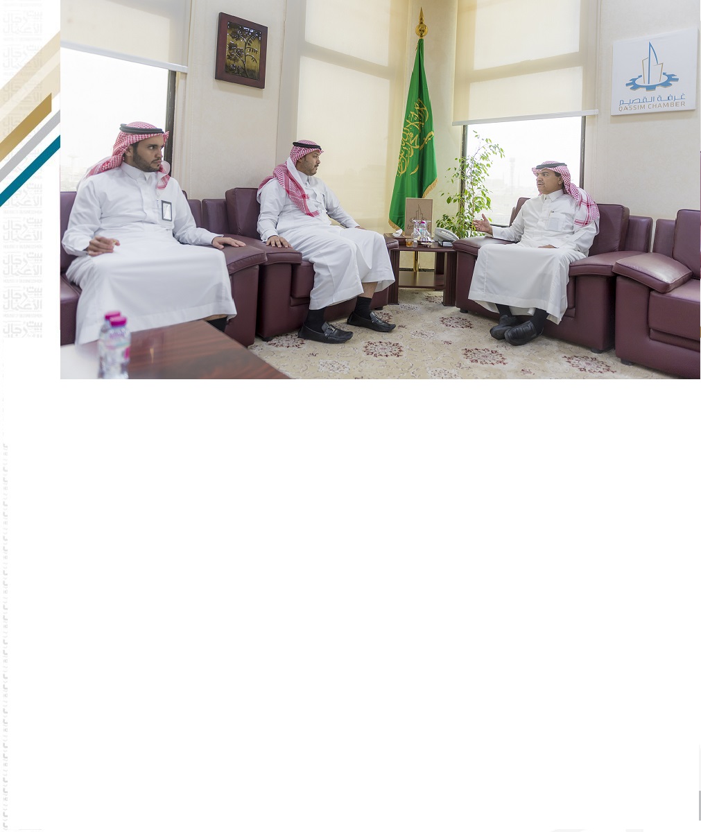 
<span>أمين عام غرفة القصيم يلتقي مدير عام فرع صندوق تنمية الموارد البشرية (هدف) بالمنطقة </span>
